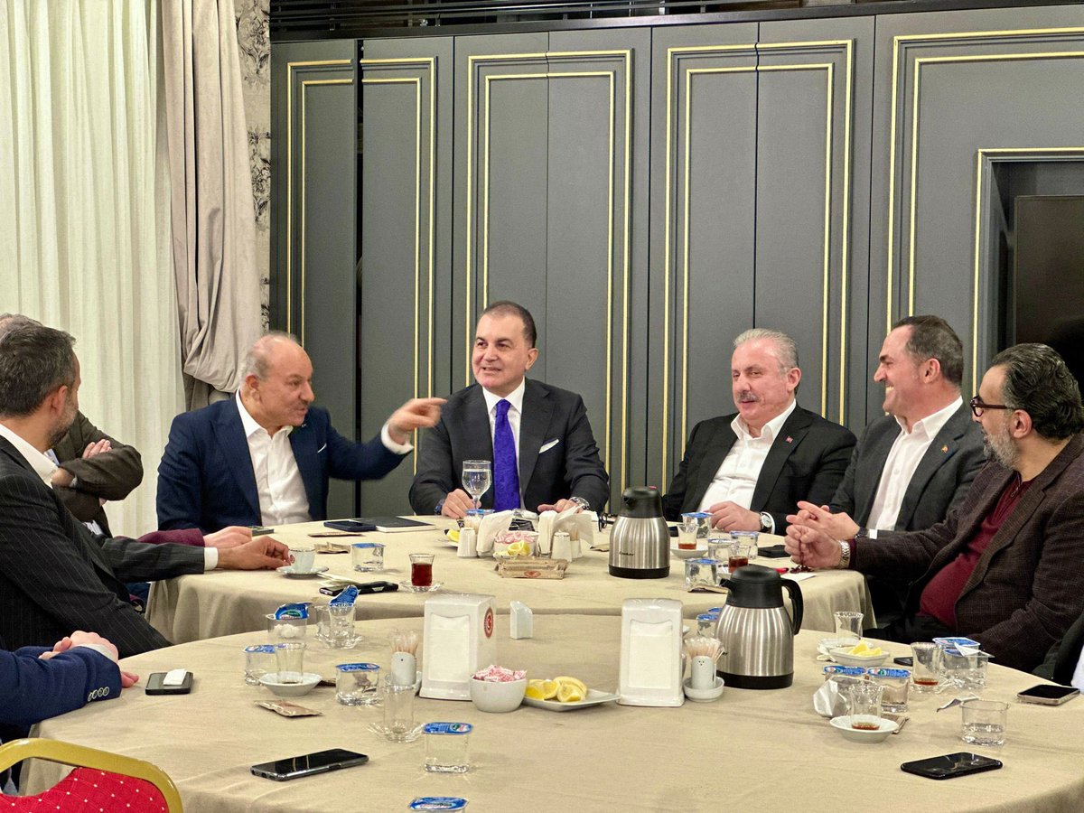 Ömer Çelik tweet media