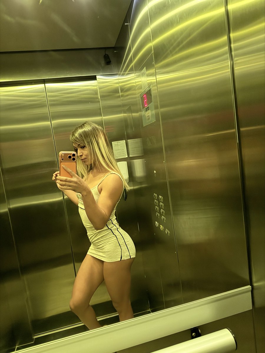 Laurafernandez tweet media