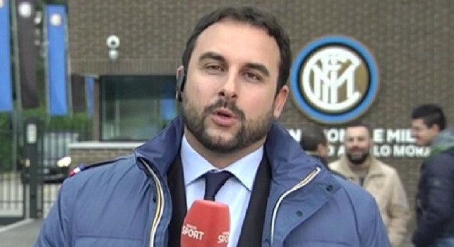 CalcioNapoli24's tweet photo. Barzaghi shock fuori la sede del VAR: "Ecco dove stanno decidendo per il 2° anno consecutivo chi deve vincere lo Scudetto" https://t.co/B6aU0iQ4jz 👈 Leggi l'articolo #SSCNapoli #Napoli https://t.co/C0PHGkCPbx