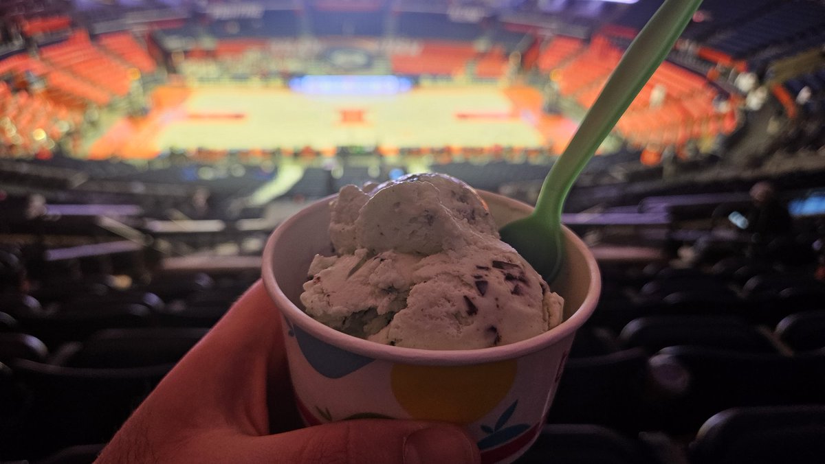 Matt Now tweet media