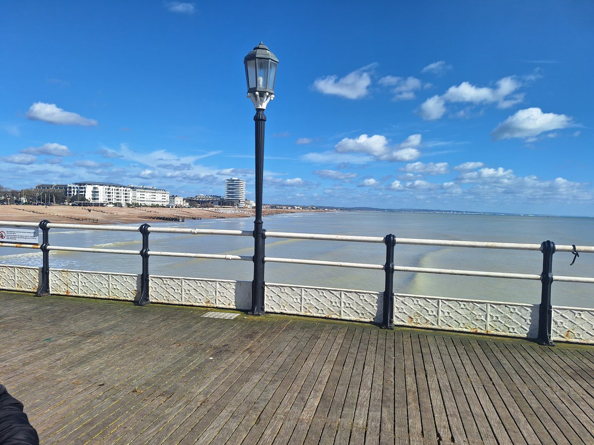 Adrian Brown tweet media