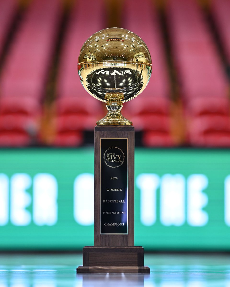 IvyLeague's tweet photo. TONIGHT'S PRIZE. 🤩🌿🏀

#IvyMadness | @TIAA https://t.co/2crhIkHcZ7