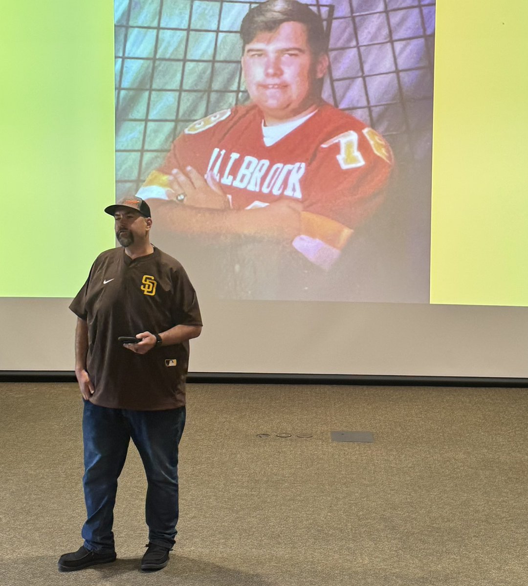 Chris Fore tweet media