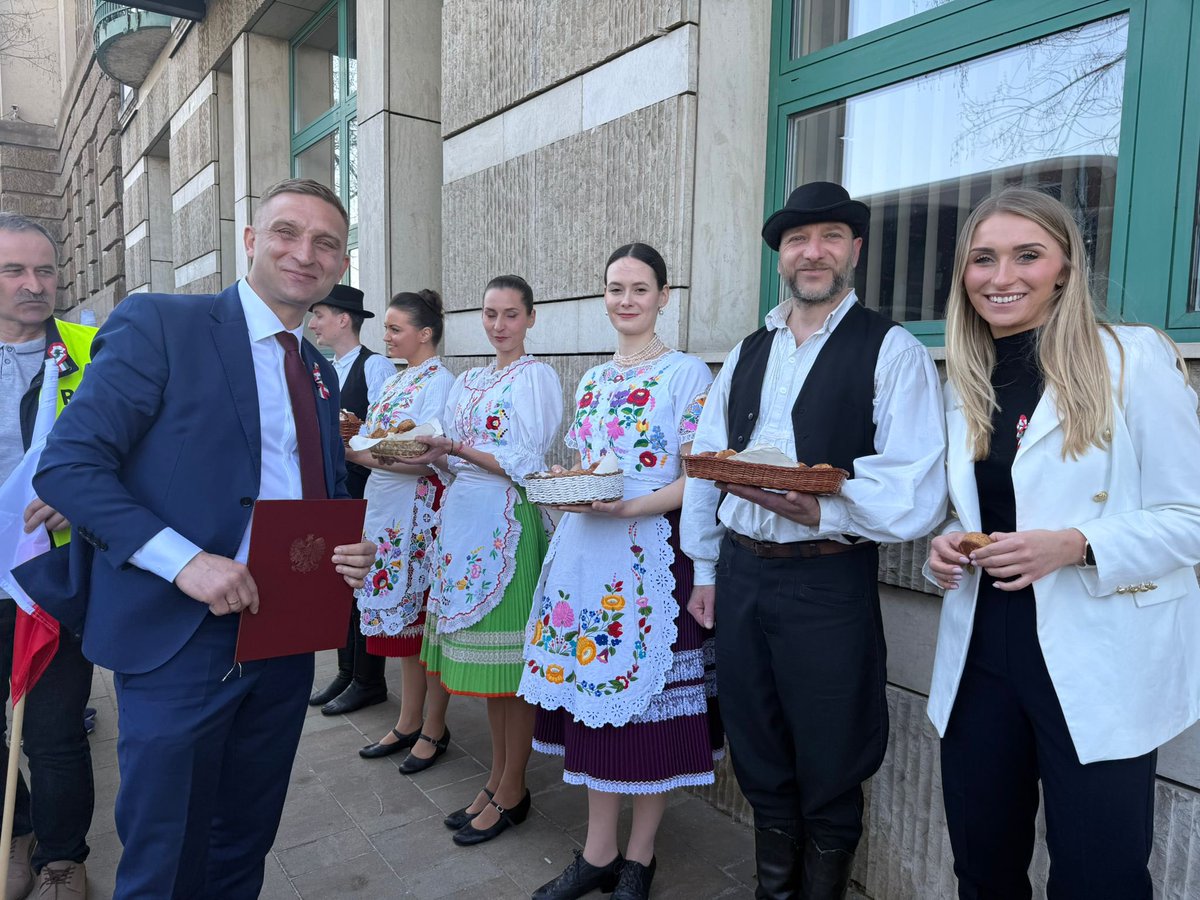 Blanka Bąkiewicz tweet media