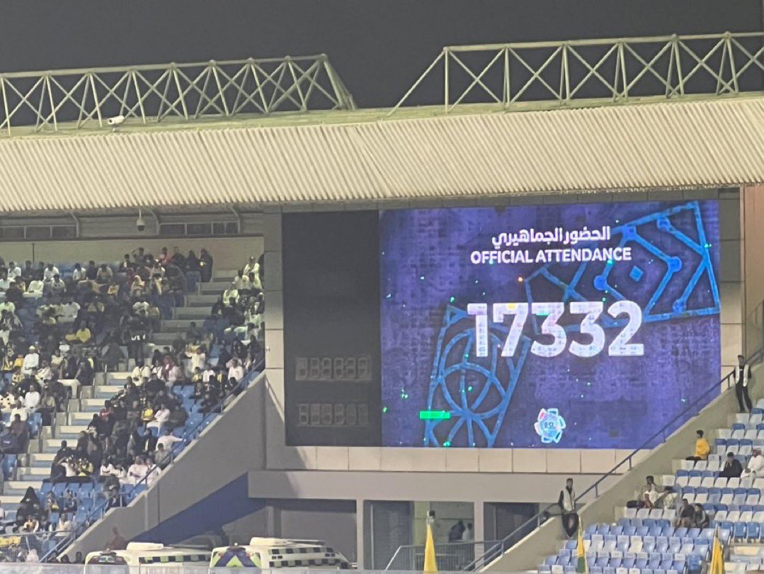 Dursny's tweet image. اعلى حضور جماهيري هذا الموسم في ملعب الدمام :

القادسية الهلال 17351 
الخليج النصر 17332 
القادسية الاتحاد  15570 
القادسية الاهلي 15276 

- النصر ضد نادي غير جماهيري وفي يوم سبت عكس المباريات الي فوق كلهم ويكند .. شعبية عظيمة 💛