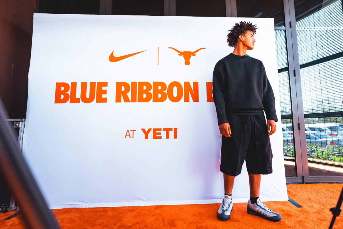 Texas Football tweet media