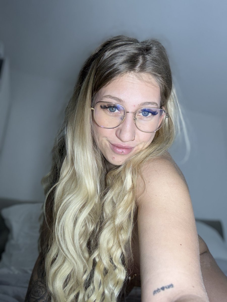 Deutsche Onlyfans Amateure tweet media