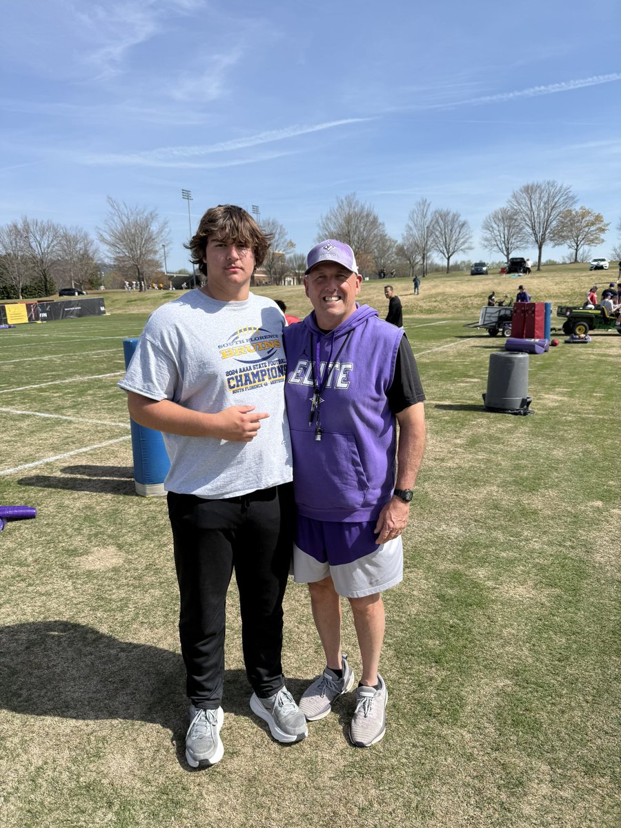 Luke Thayer tweet media