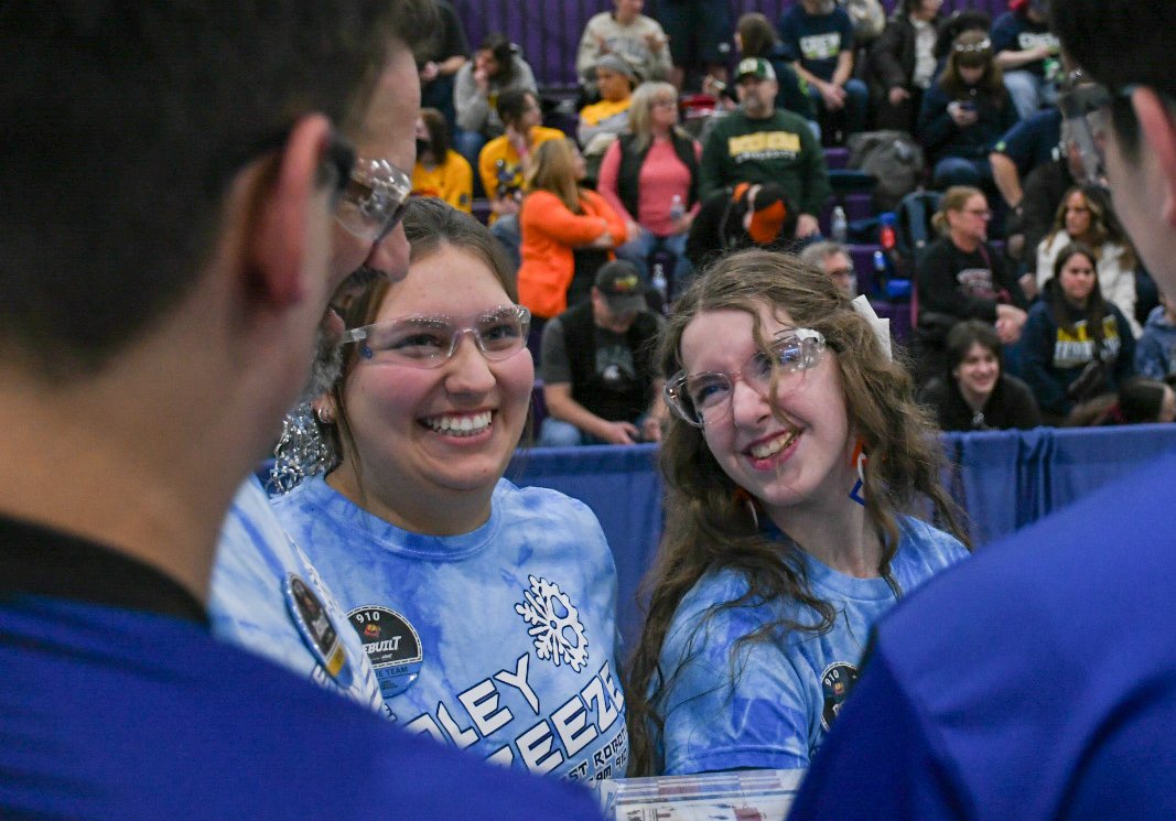 The Foley Freeze tweet media