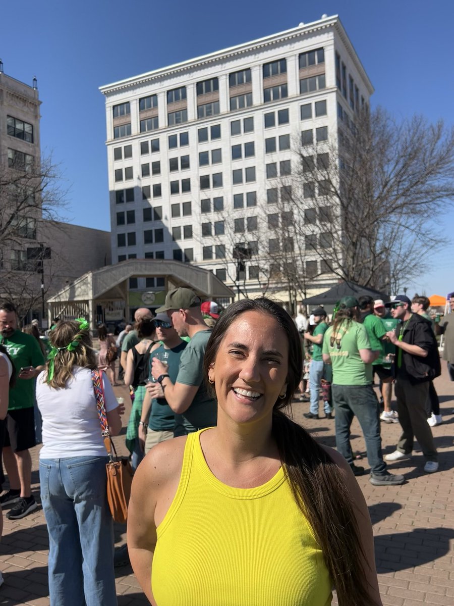 Betsy Fogle tweet media