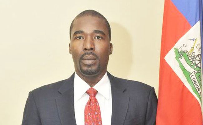 Radio Tele Eclair tweet media