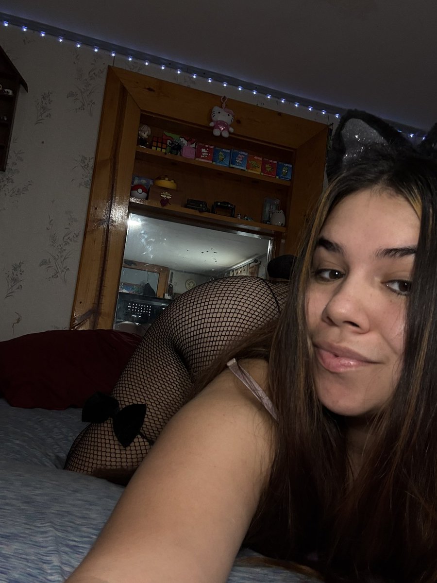 kween.333 tweet media