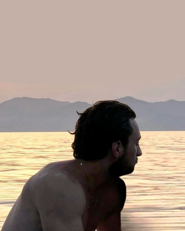 𝗕e͟𝗹𝗹a͜͡ 𝒇𝒊𝒔𝗸 ྀི tweet media