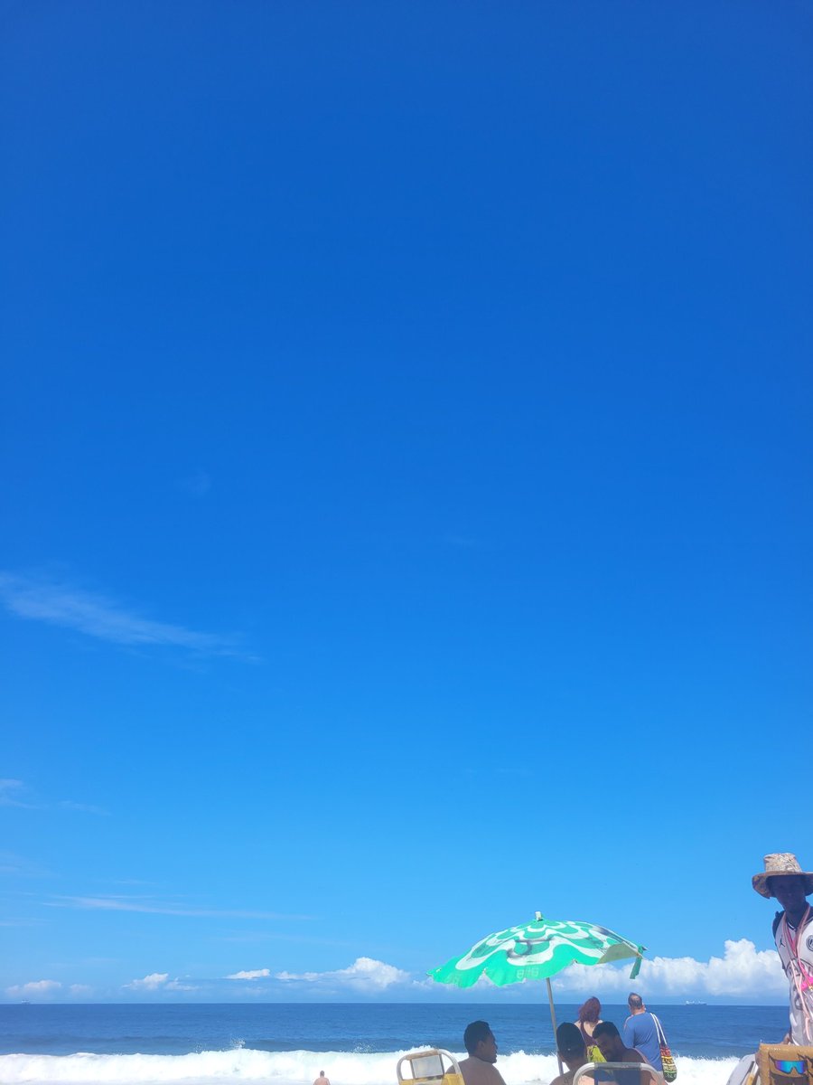 rtavariando's tweet photo. E o carioca respira aliviado https://t.co/PcnliYQAUi