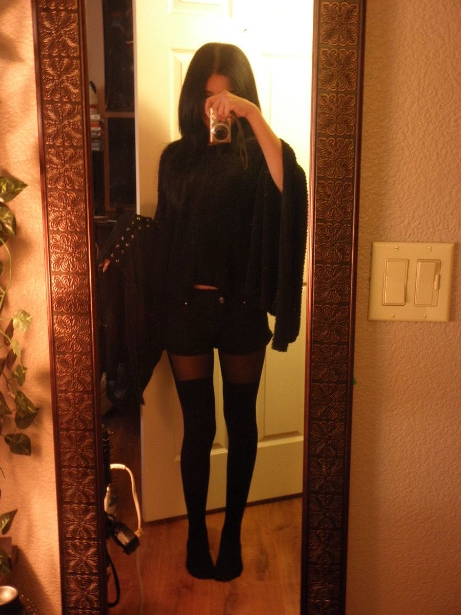 yuemorii's tweet photo. outfitt   ꣑ৎ   .  !

♡ and ↻ if u wanna be moots :3

#moots #moothunt #promotwt https://t.co/DrcIp7kUSx