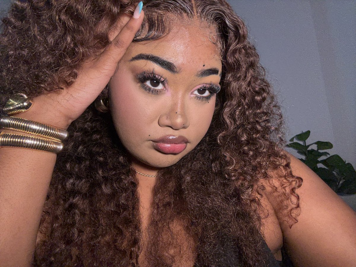 K I T A🪼. tweet media