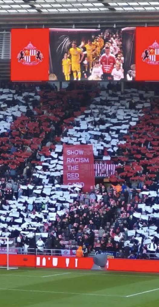 ultras_antifaa's tweet photo. “Show racism the red card”

📍Sunderland AFC, England https://t.co/ZKtsAEJfF5