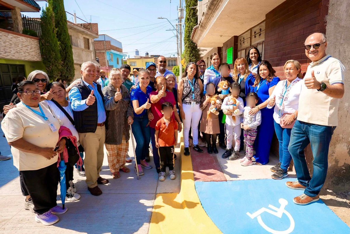 Dirección General de Obra Pública León tweet media