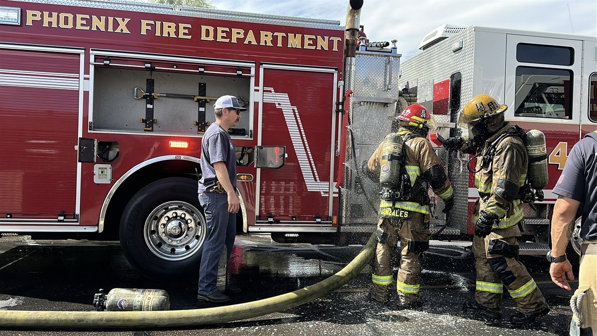 Phoenix Fire Dept. tweet media