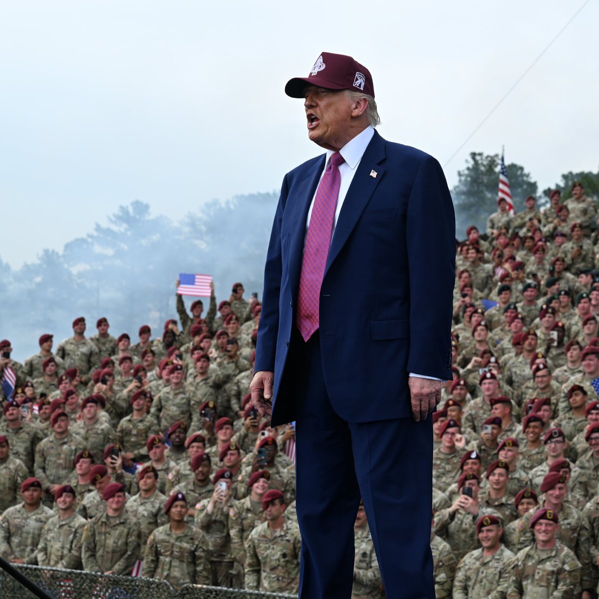 gabriel_draghi's tweet image. 🇺🇸🇮🇷🇮🇱 Selon le #WallStreetJournal, depuis le début de la guerre avec l'Iran il y a 2 semaines : 
- 13 soldats américains ont été tués (officiellement) 
- 10 grièvement blessés 
- 200 blessés.
- Le détroit d'Ormuz est encore totalement sous contrôle de l'#Iran.
#Trump a perdu.