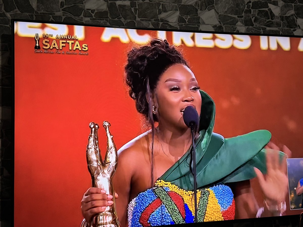 B R O W N 🍁 tweet media