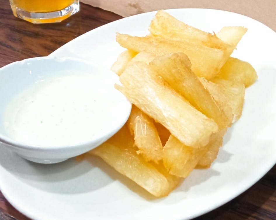 Alstone 🌸 tweet media