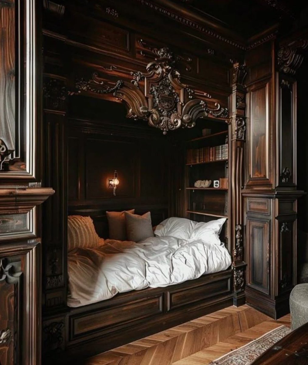 Elle Lookbook tweet media