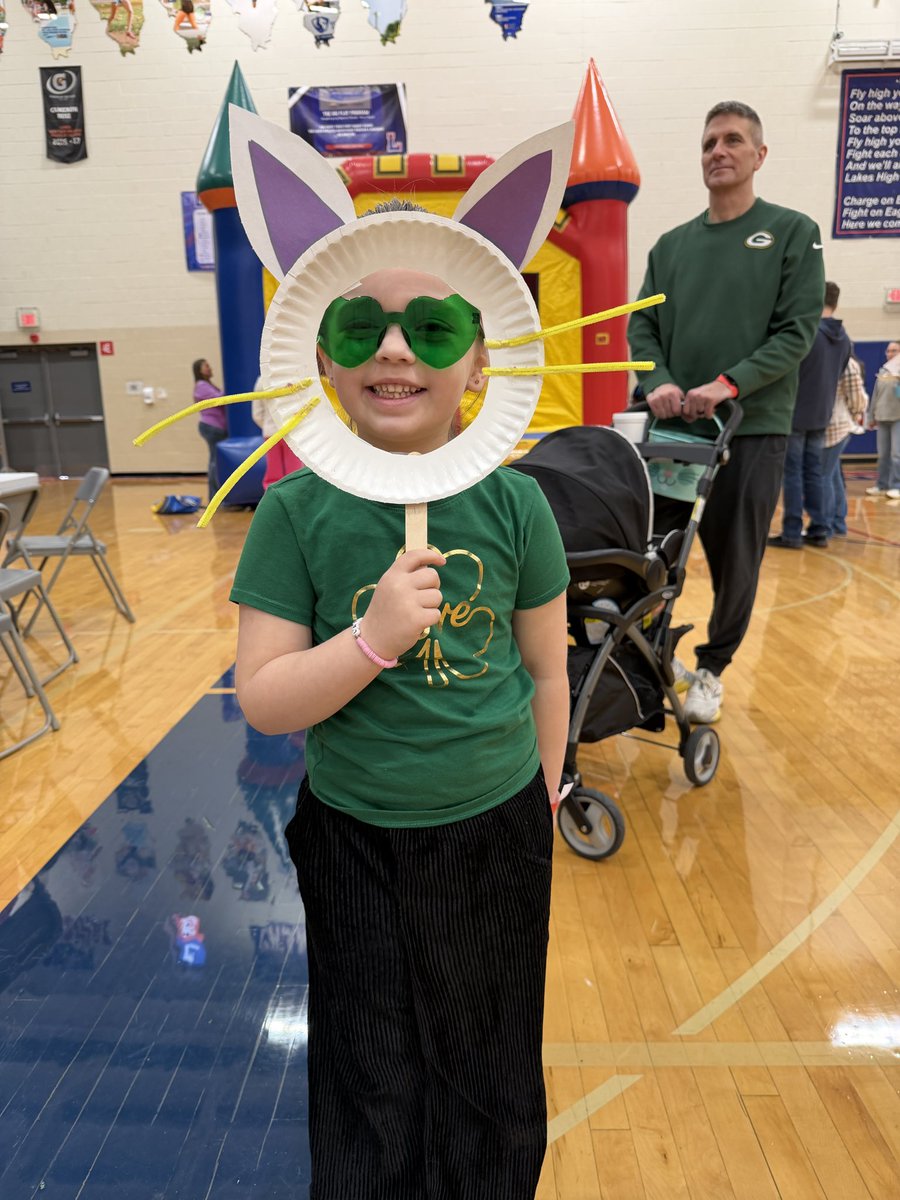 LCHSActivities tweet media