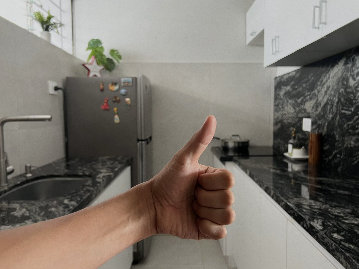 olimachi18's tweet photo. apenas es marzo y ya:
- conocí mi ciudad favorita
- abrí un airbnb
- remodelé por completo mi cocina
- tuve un amor de verano https://t.co/fXtLHmHpVG