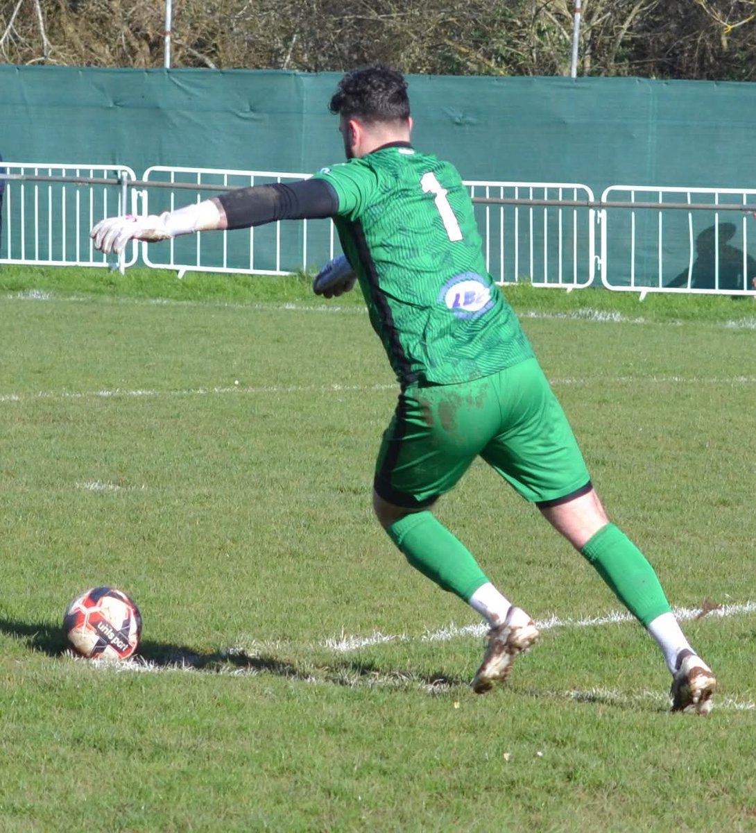 Epsom & Ewell Football Club tweet media