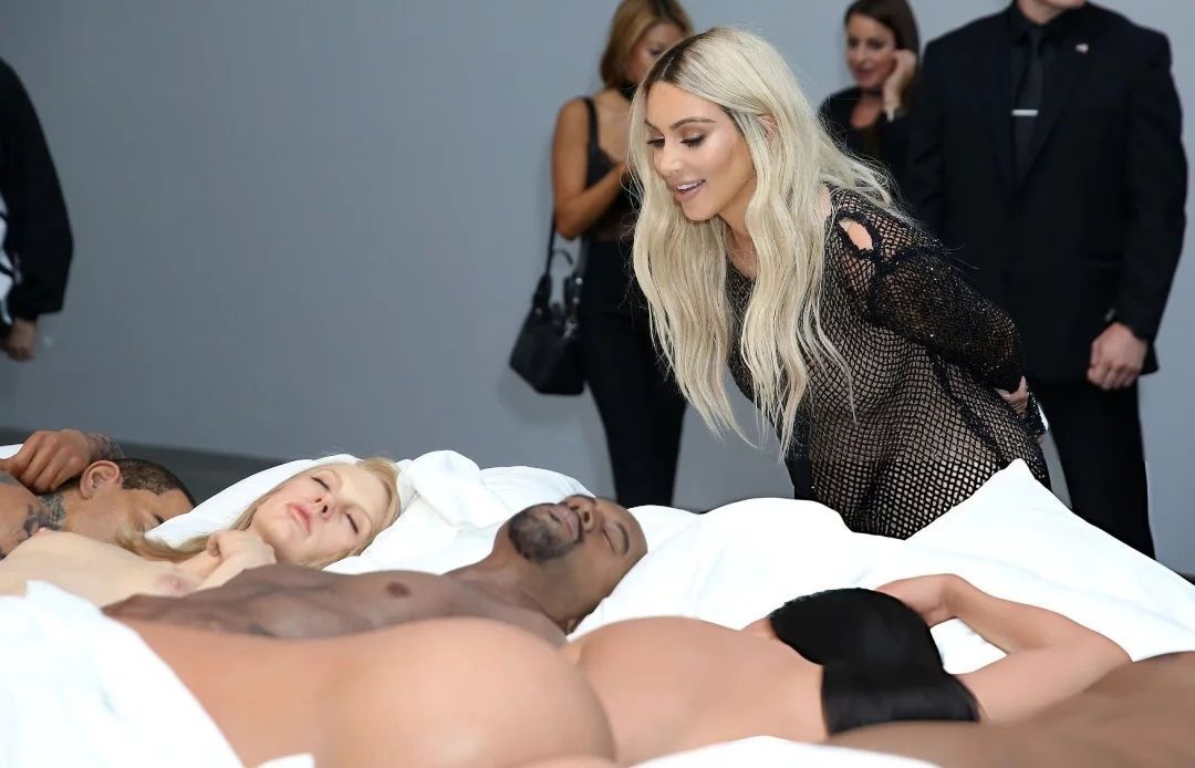 Rogue Fashion tweet media