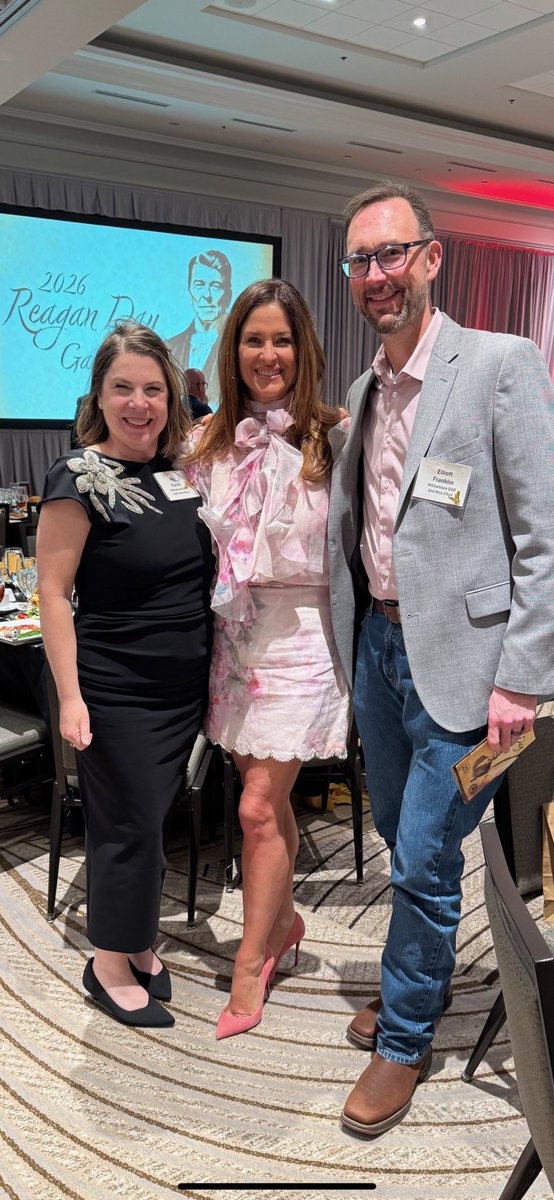Great evening at the Williamson County Reagan Day Dinner surrounded by strong patriots who love our community and our country!

Williamson County deserves representation that puts our county first. I’ll always fight for the values that make this place home!