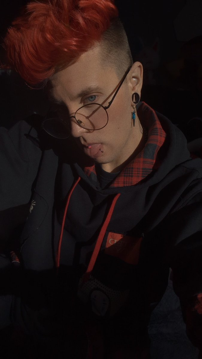 Rhys_Nyxarras tweet media