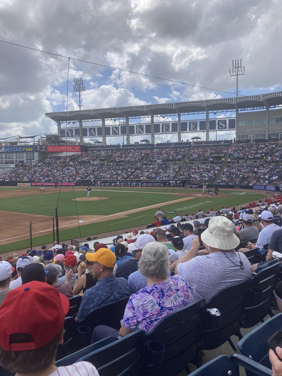 BaseballBBQ's tweet photo. The Baseball BBQ offices for the afternoon! https://t.co/Ahr2QyWbjw