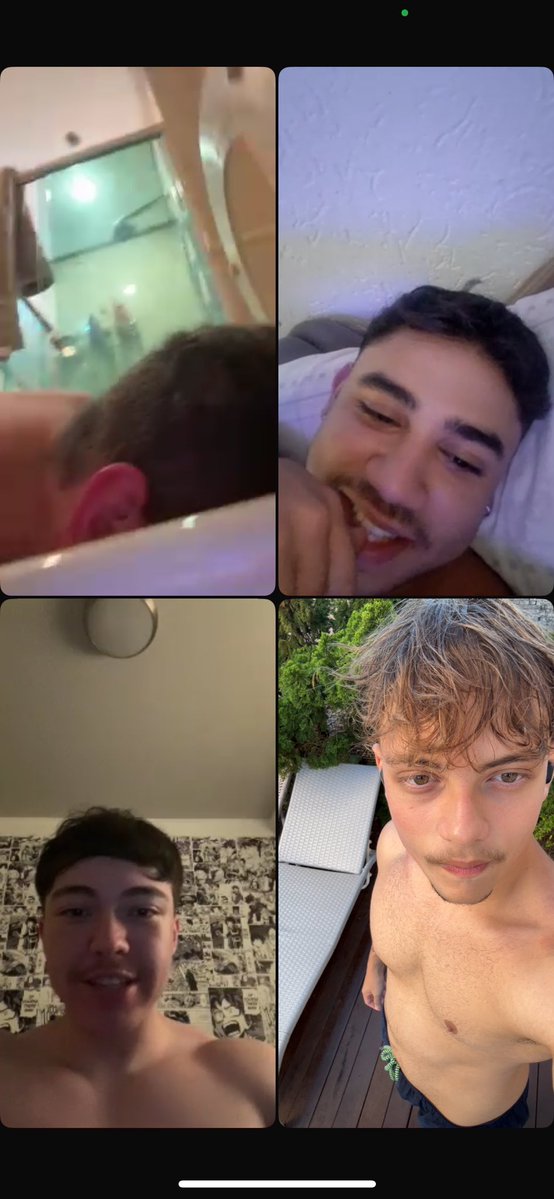 3 alfas e um idiota com a cara na privada kkkkkk