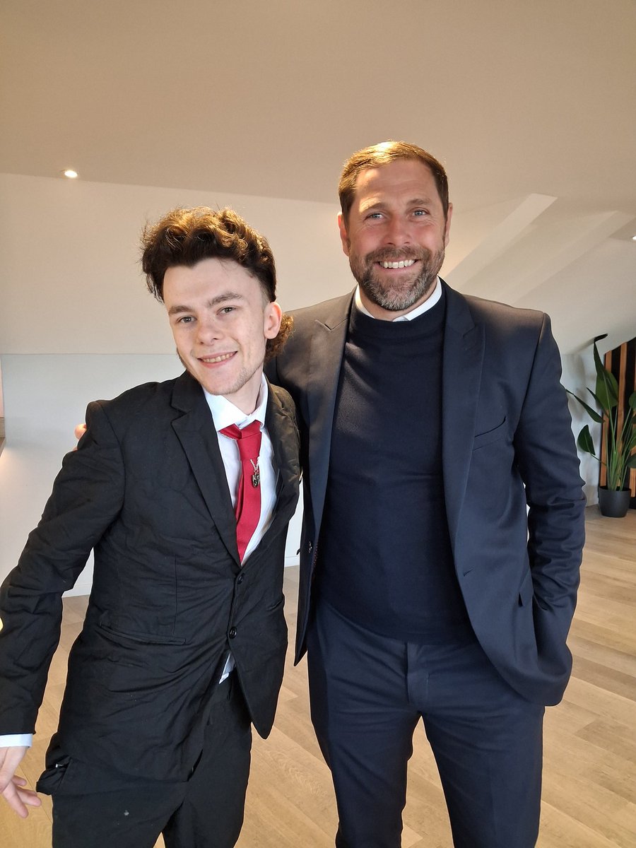 IsItScottLive 🏳️‍🌈 tweet media