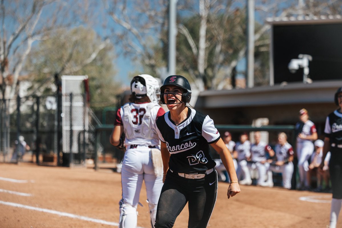 Santa Clara Softball tweet media