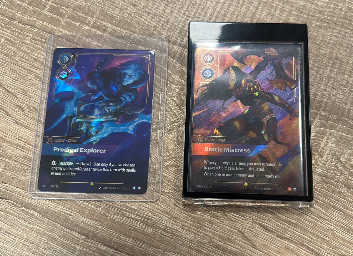 Hoy ha habido Skirmish, he perdido 2 rondas por tiempo, no sé si se puede seguir jugando Boomerang Mommy en estos torneos. Mi hermano top8 con Ezreal. 🧐