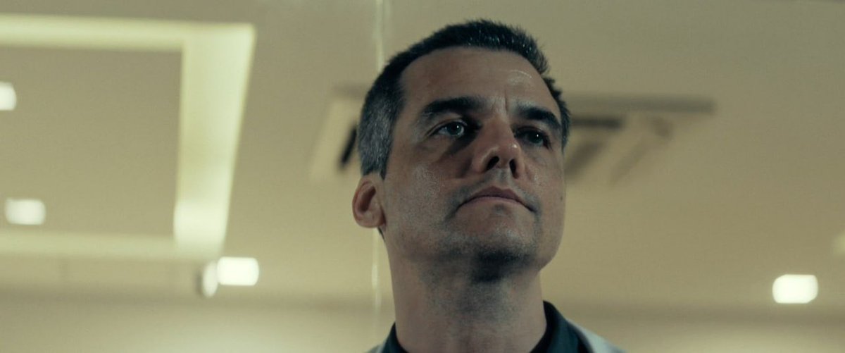 a random pynchon character tweet media