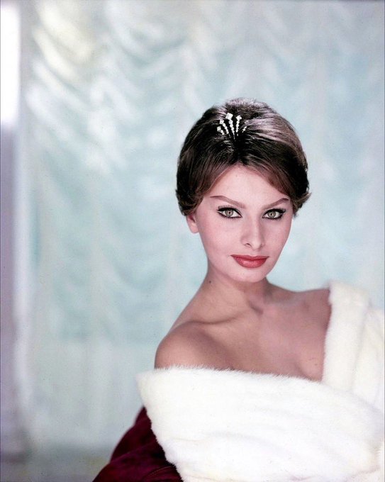 LaurasMiscMovie's tweet image. Quick Preview of #TCM in April laurasmiscmusings.blogspot.com/2026/03/quick-…
Star of the Month: Sophia Loren. Spotlight: Texas. Family Movie Night Menus with the Maltins, the TCM premiere of Barbara Payton in BAD BLONDE, Roger Corman &amp;amp; more! #TCMParty