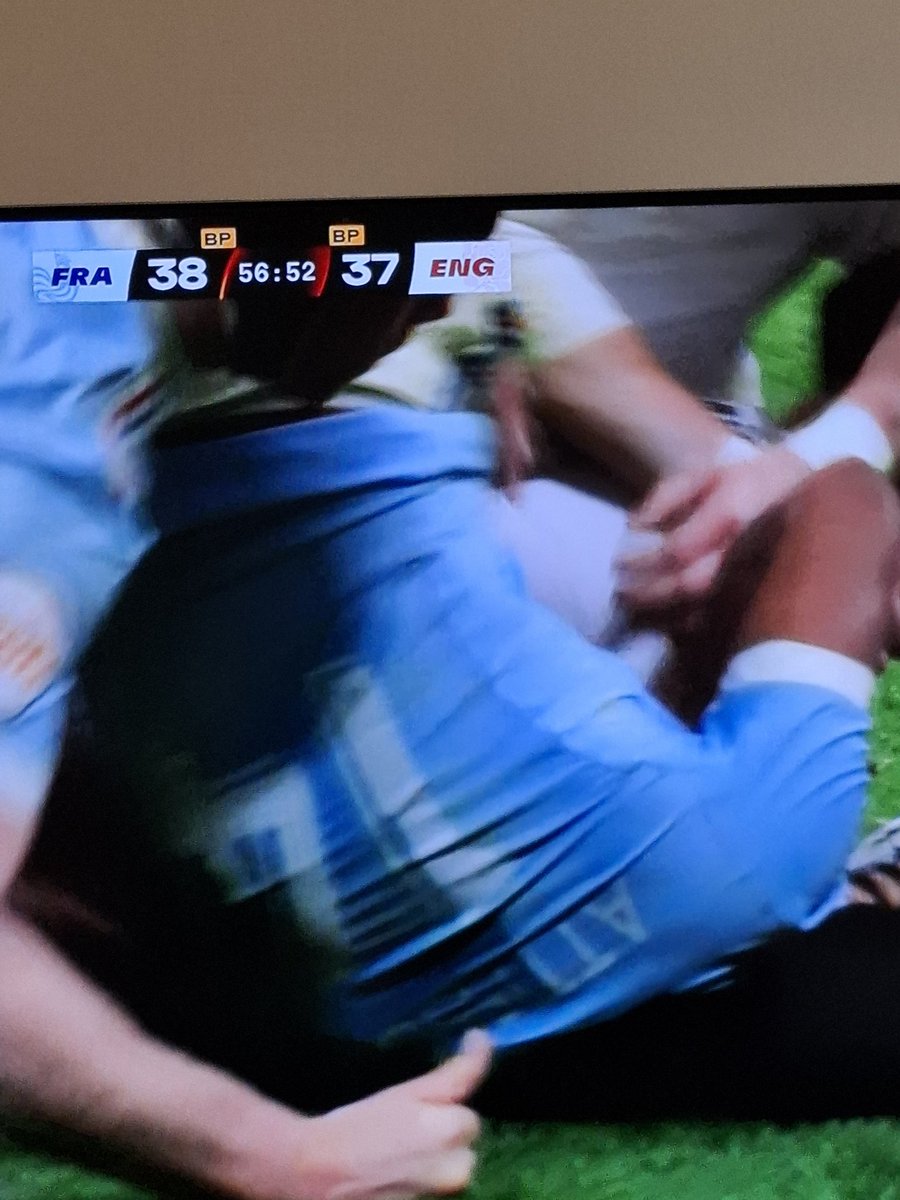 Farmboyraver tweet media