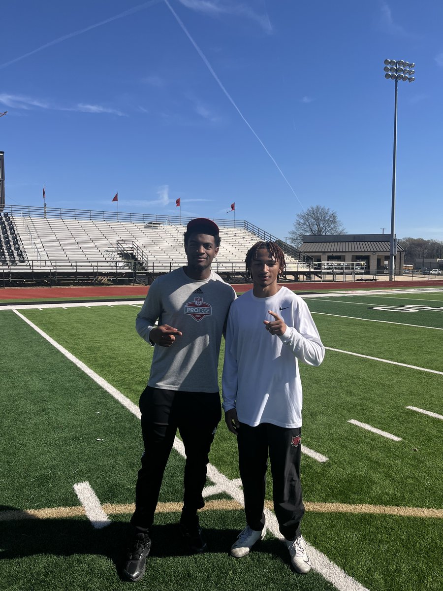 Eric Whitney tweet media