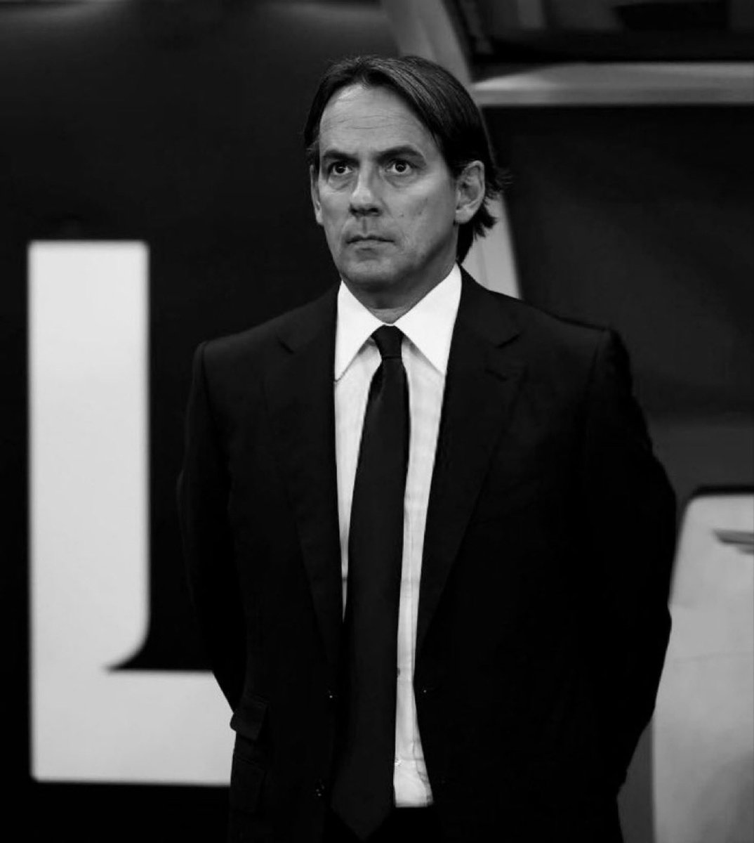 وش قصتك انت مع المجاملات 
ترانا تعبنا ماعاد نقدر نصبر 
جاملنا بما فيه الكفاية !