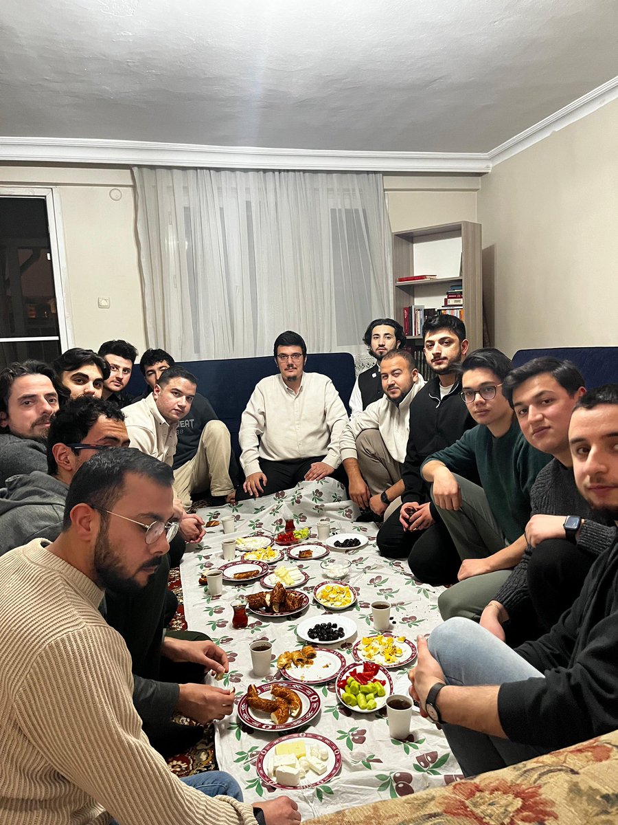 Mehmet Yaroğlu tweet media