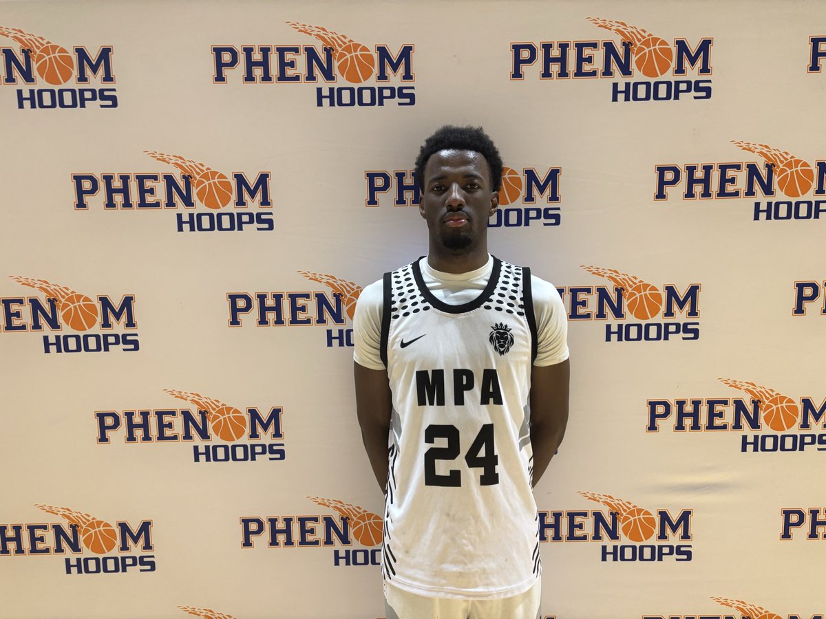 Phenom_Exposure tweet media