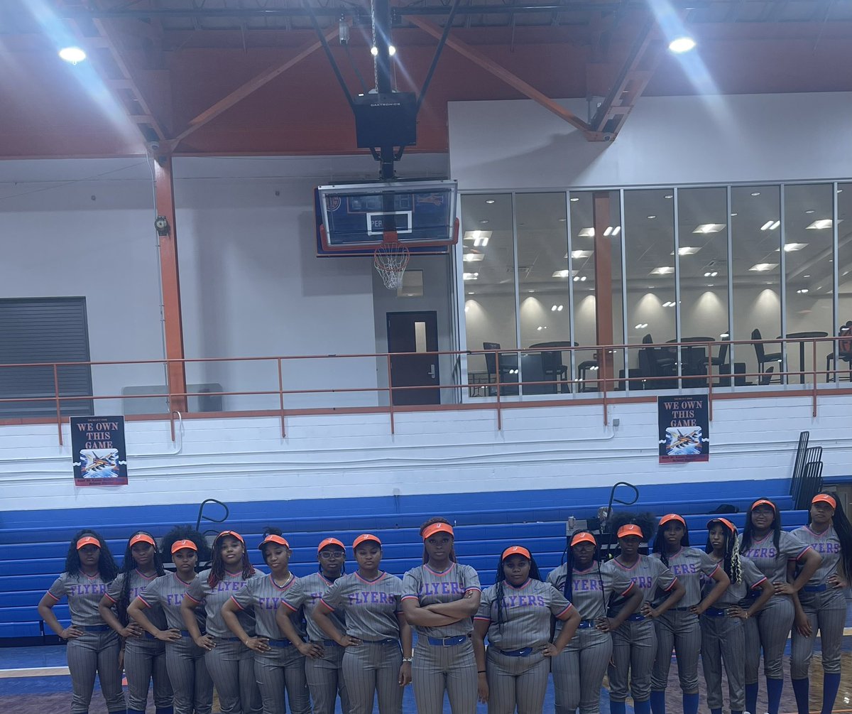 ESTL_Softball's tweet photo. 2025-2026 #Flyerettes https://t.co/APupwyp1Tb