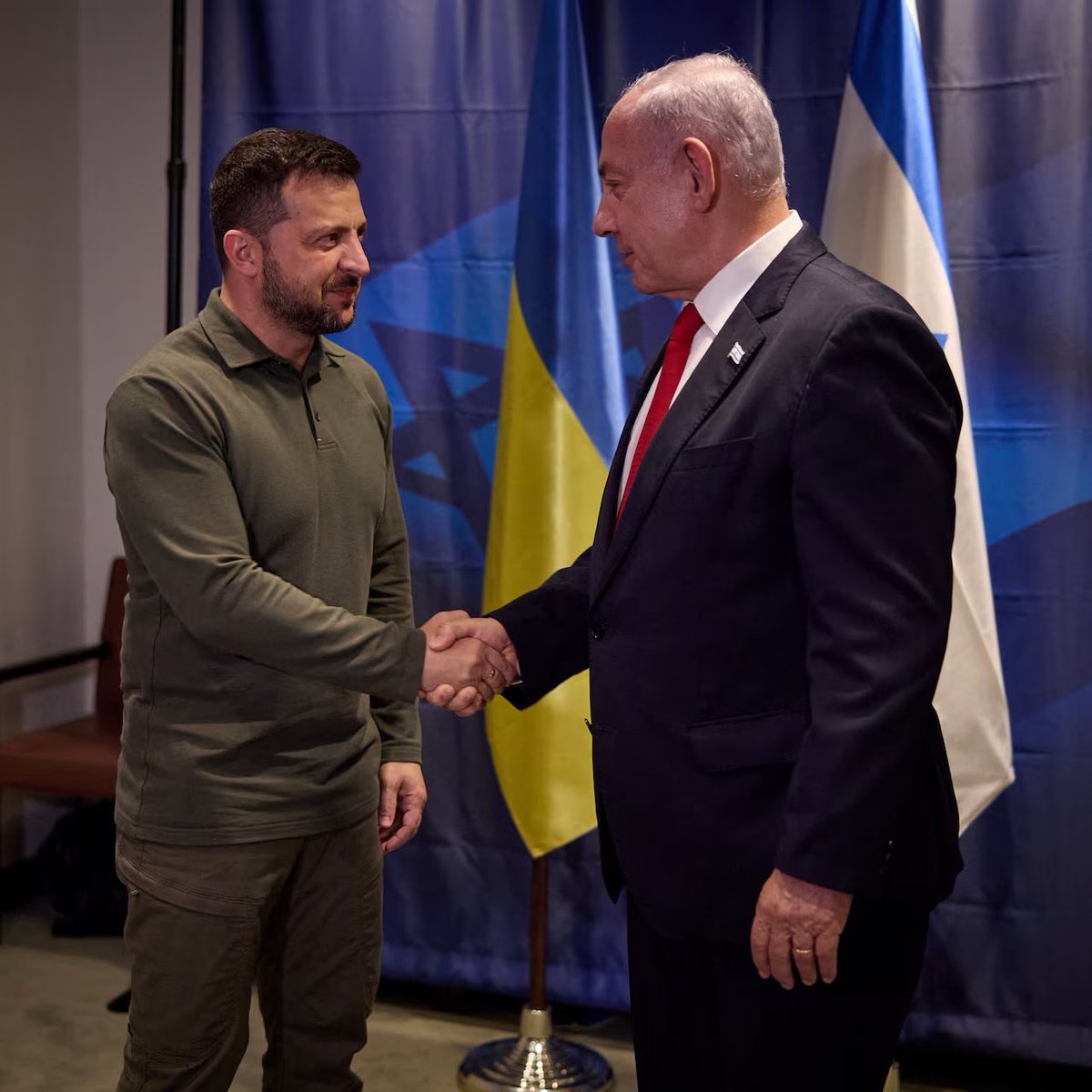 ATSHaberler1's tweet photo. Netanyahu ve Zelenski, hafta sonu ‘İHA işbirliği’ konusunu görüşecek.

-Ynet https://t.co/KhPkvp9f78
