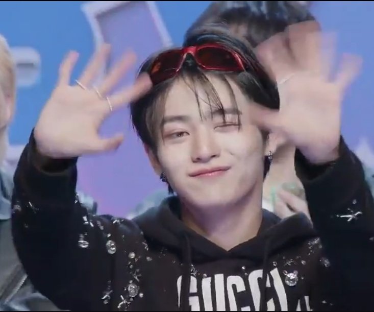 항상 잘 지내고 있었으면 좋겠다. 우리는 항상 여기서 기다리고 있을게 🤍