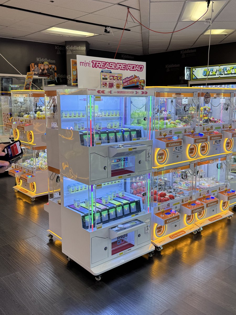 JustJohnny tweet media