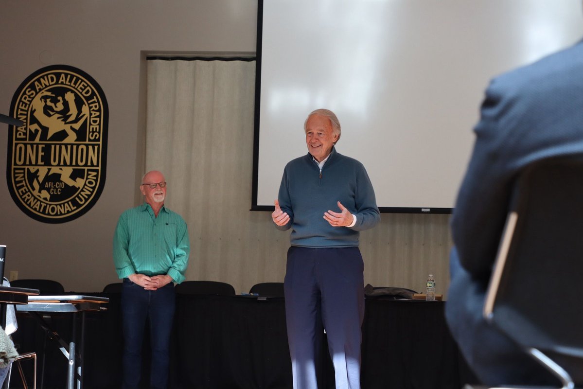 Ed Markey tweet media